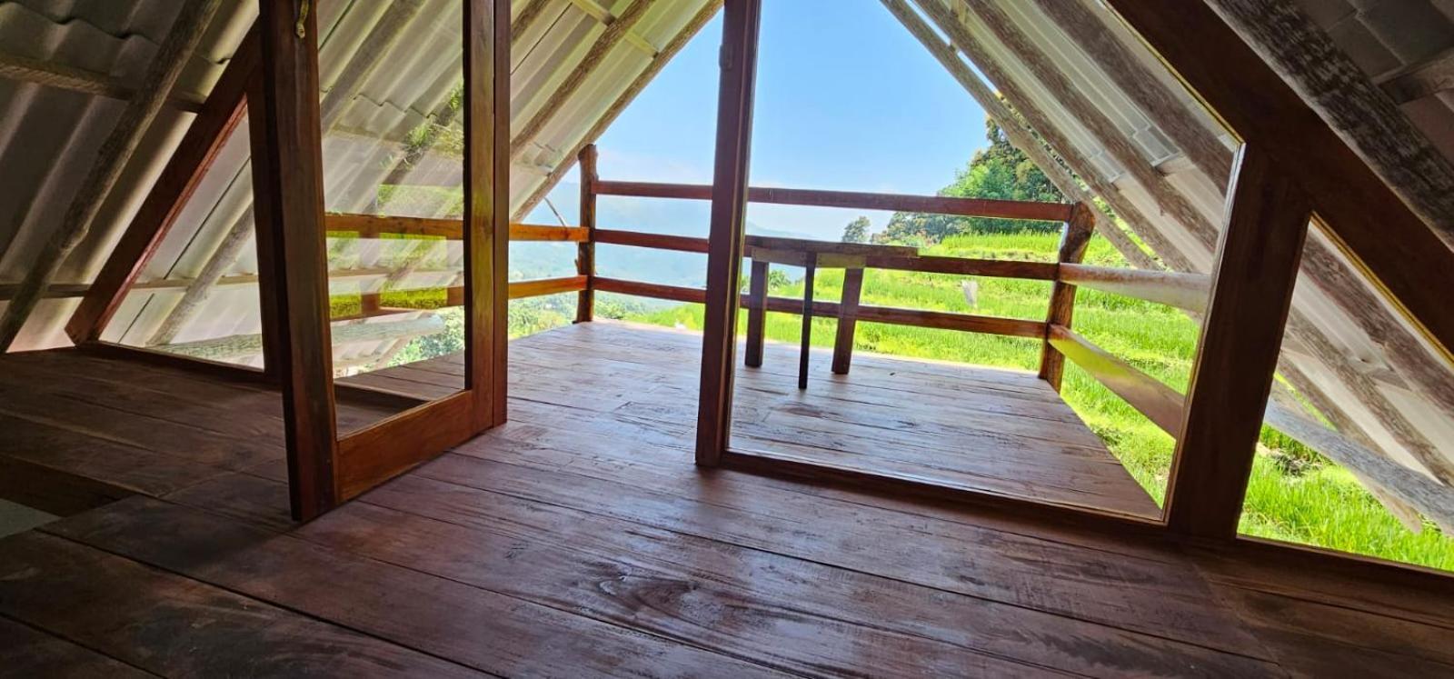 Villa Kingdom Of Rustic Ella Extérieur photo