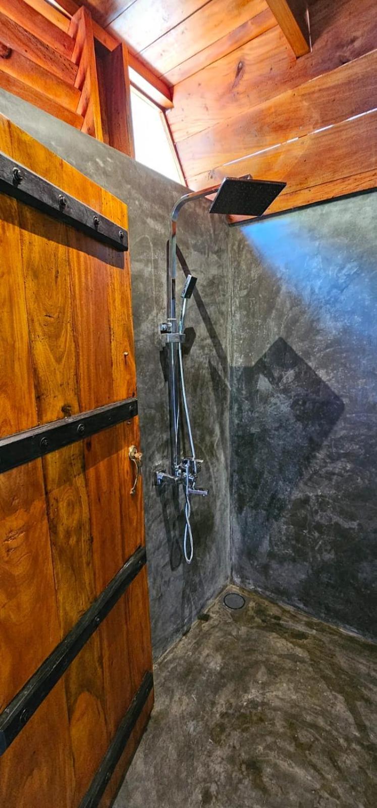 Villa Kingdom Of Rustic Ella Extérieur photo